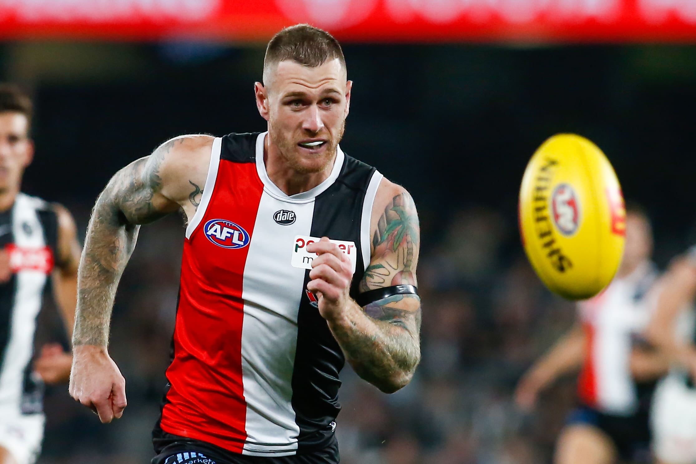 Forward Tim Membrey suffers head knock as stars for both Saints and Crows suffer injury concerns – AFL News