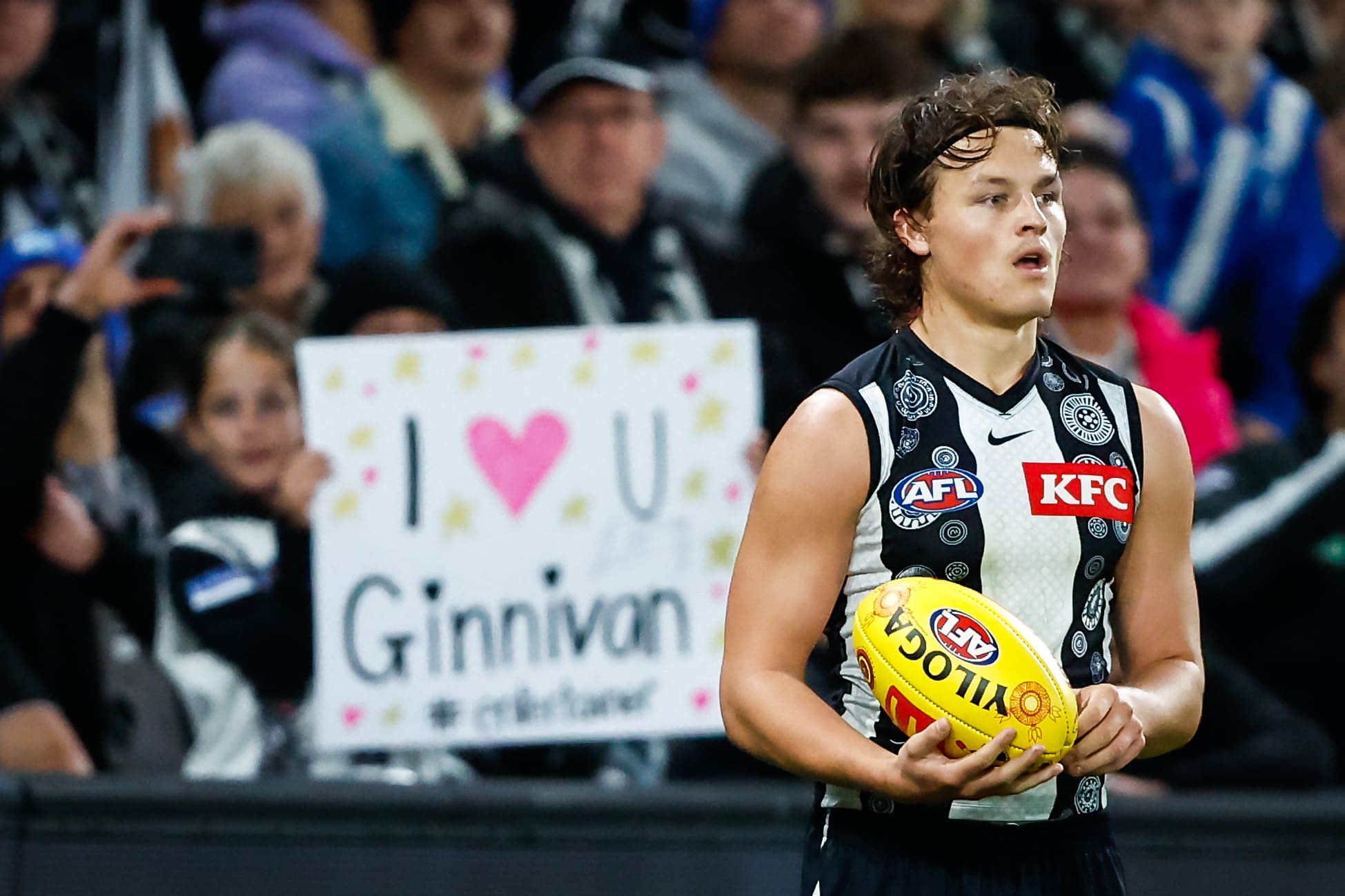 Nathan Murphy of the Magpies in action during the 2023 AFL Round 12 News  Photo - Getty Images